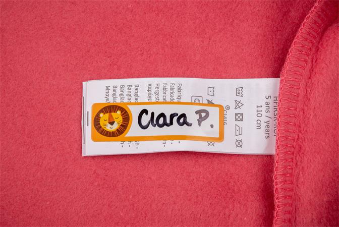 Ruhacímke, műanyag, iskolai, 45x13 mm, kézzel írható, AVERY ZWECKFORM, állatos, 36 címke/csomag